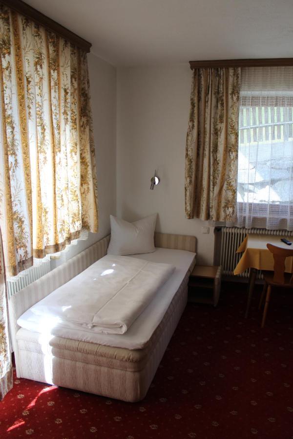 Pension Jaegerhof St. Anton am Arlberg Exterior foto